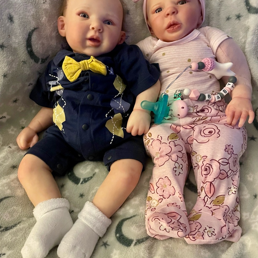 Reborn Babies - Custom Twins Brown & blonde hair Blue Eyes, Boy and Girl Set (2)